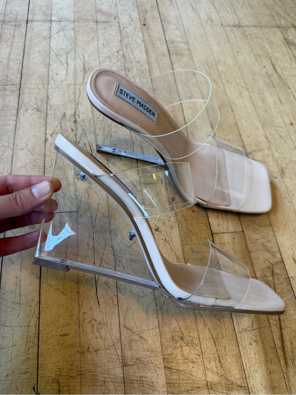 STEVE MADDEN Isa Clear Lucite Wedge Thick Strap Heel Sandals Open Toe Chic 9.5 - Picture 2 of 11